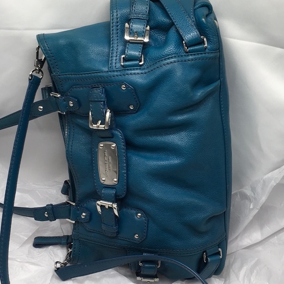 Michael Kors Hamilton Belted Tote w/ Removable Shoulder Strap - Picture 4 of 16